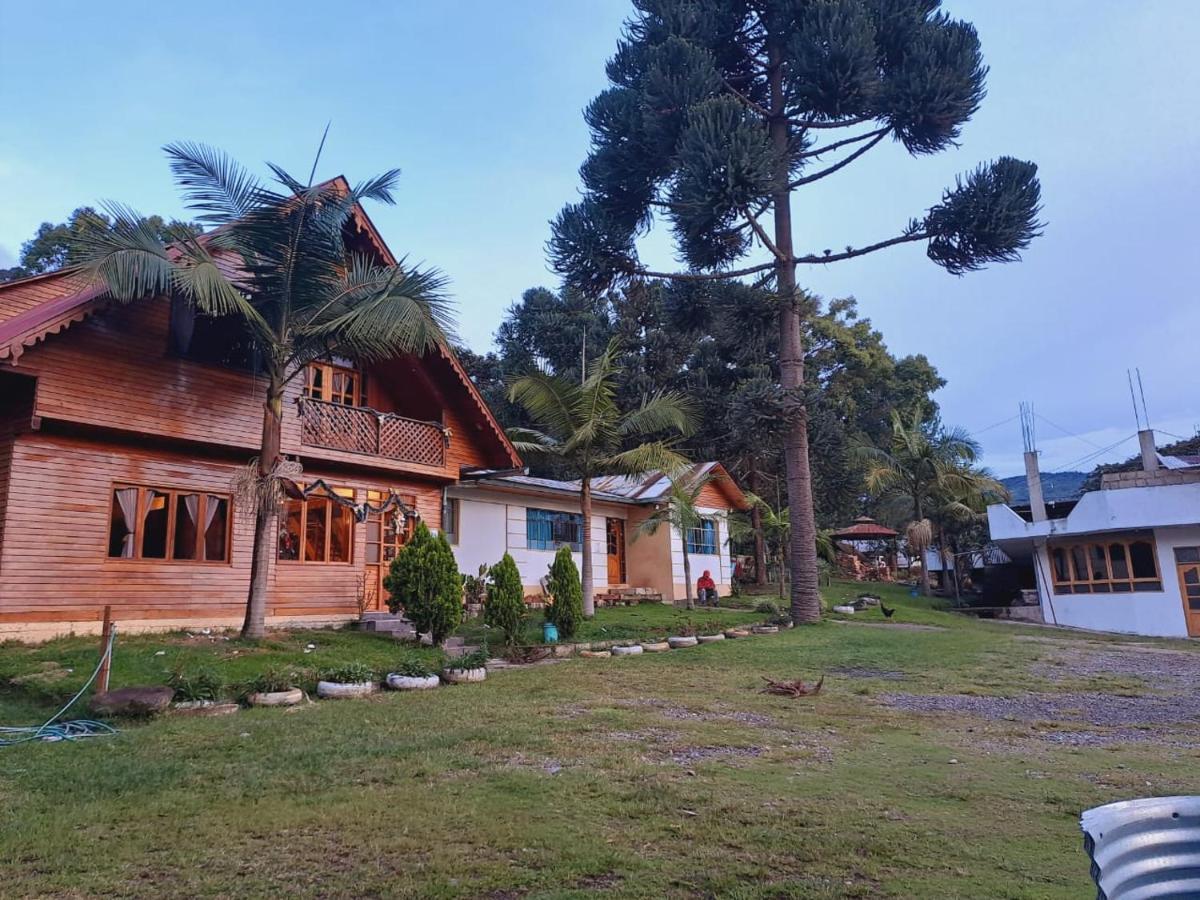 La Ramada De Mama Elena Hotell Oxapampa Eksteriør bilde